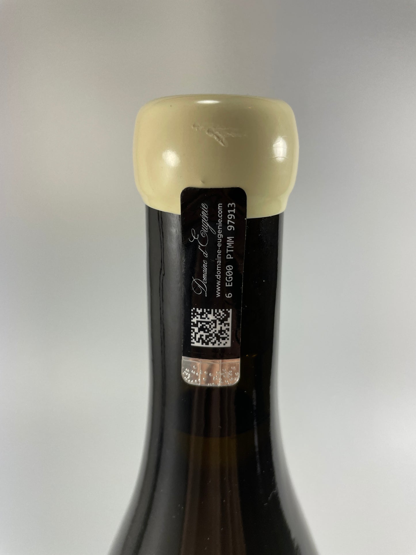 Domaine d'Eugenie Chassagne Montrachet Maniola Wines