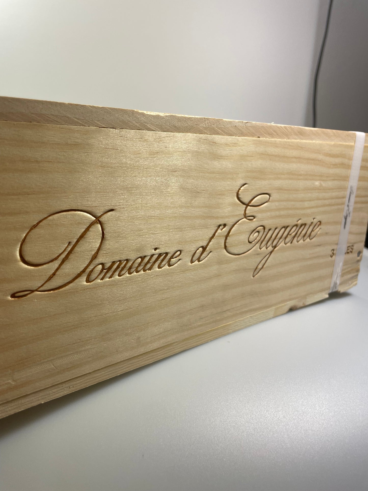 Domaine d'Eugenie Clos Vougeot Grand Cru 2022 Original 3er Holzkiste