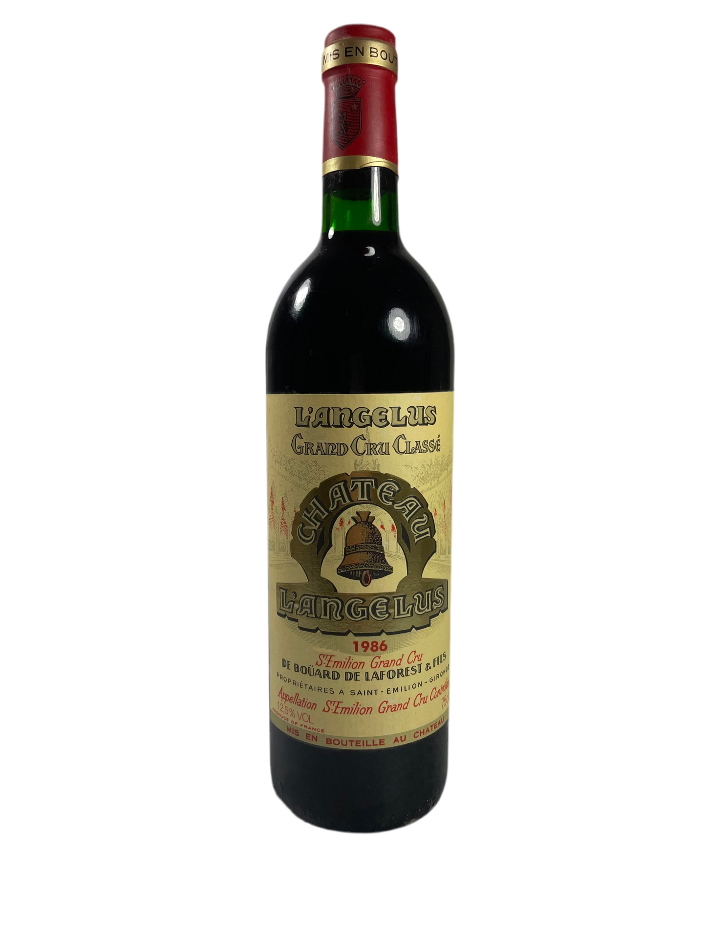 Weinflasche auf weißem Hintergrund Chateau Angelus 1986