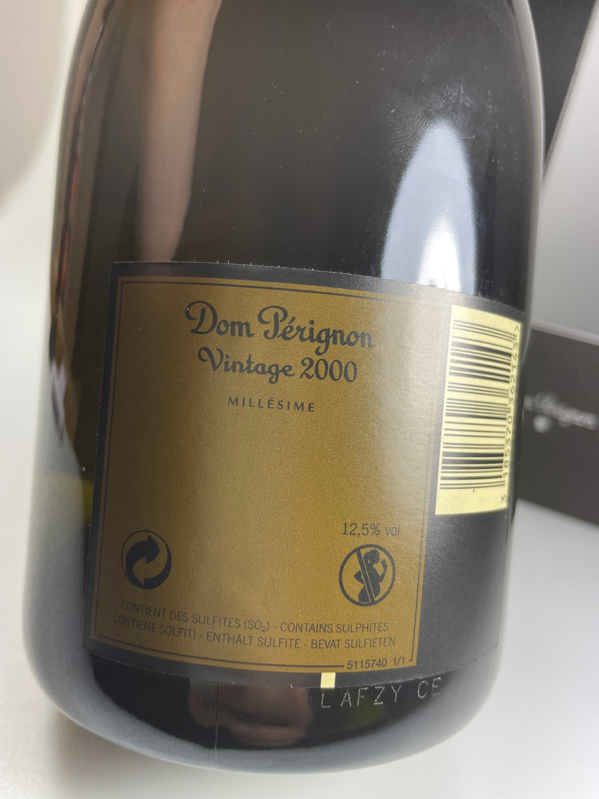 Dom Perignon 2000 Andy Warhol Tribute Collection gelb