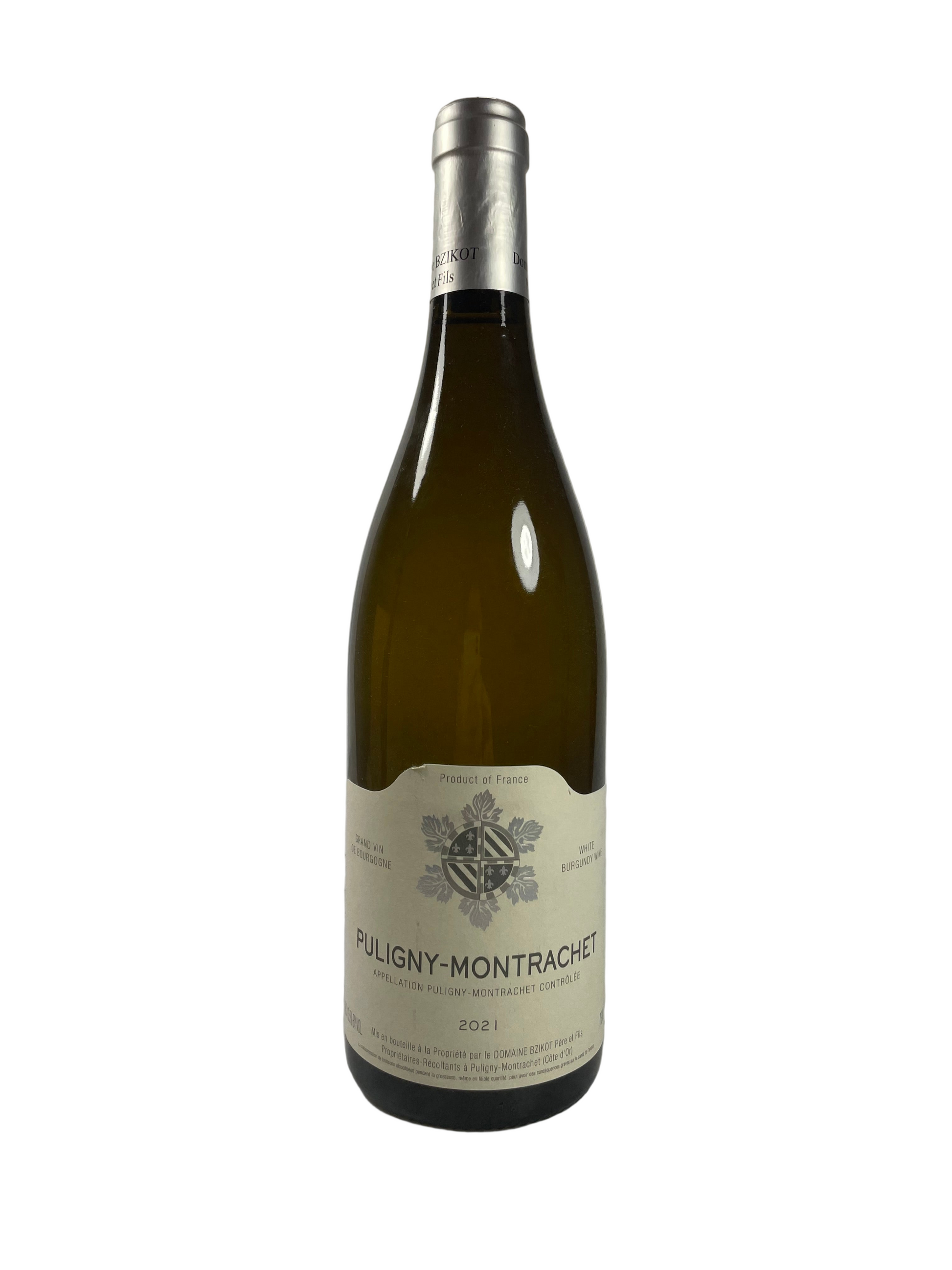 Burgunderflasche auf weissem Hintergrund Domaine Bzikot Puligny Montrachet