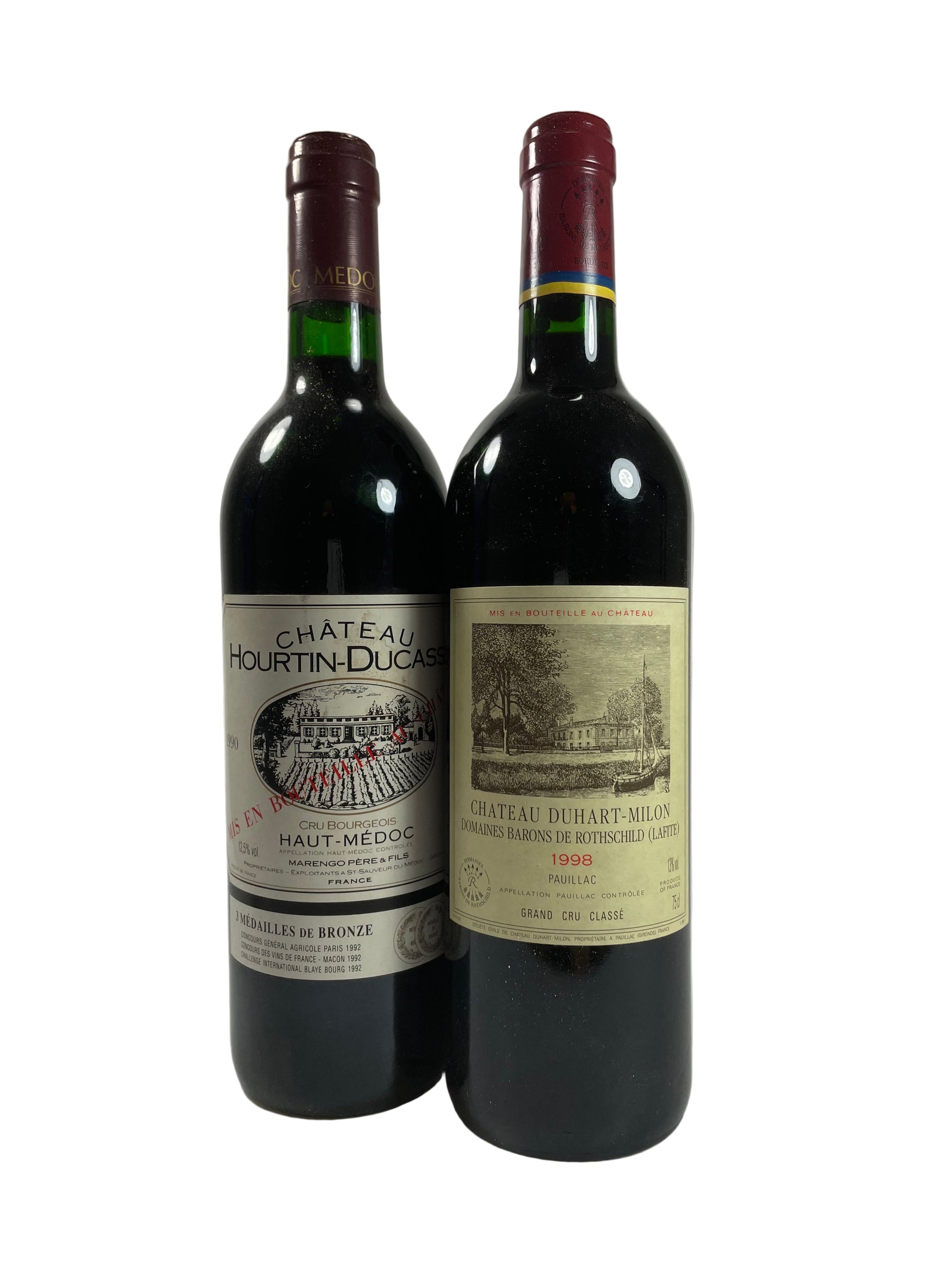 2 Weinflaschen auf weißem Hintergrund Chateau Duhard Milon 1998