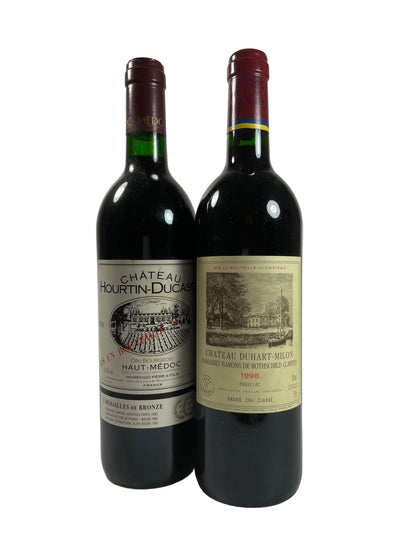 2 Weinflaschen auf weißem Hintergrund Chateau Duhard Milon 1998
