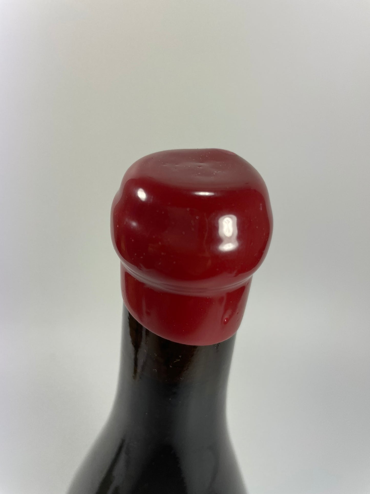 Wachskapsel William Kelley Bourgogne Rouge Tete de Cuvee 2021